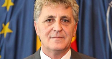 Stire din Eveniment : Vizita Comandamentului Aliat Întrunit din Napoli în România