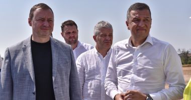 Stire din Politică-Administrație : Sorin Grindeanu face un „tur de forță” pe șantierele din țară: „De 25 de ani nu s-a cumpărat nici măcar o garnitură nouă de tren”
