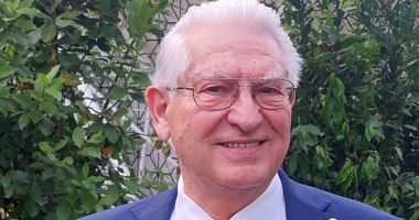 Stire din Actualitate : Profesor doctor Vlad Ciurea, mesaj de Ziua Mondială a Zâmbetului: "Este cel mai bun prieten al creierului"