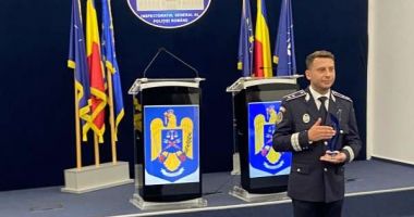 Stire din Eveniment : Rețelele de socializare, surse de culegere a informaţiilor pentru specialiştii Poliţiei Române