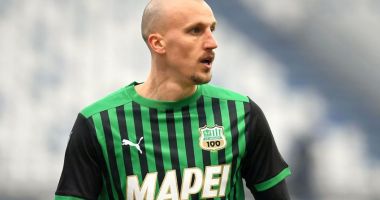 Stire din Sport : Sport: Vlad Chiricheș, inclus în echipa celoir mai slabi jucători din seria A în ultima etapă