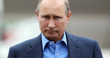 Stire din Actualitate : Putin: Rusia va ataca Ucraina în justiție dacă aceasta nu își va achita datoria