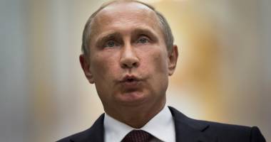 Stire din Actualitate : Vladimir Putin semnează legea ce permite Rusiei să nu aplice deciziile CEDO