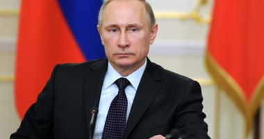 Stire din Actualitate : Vladimir Putin dă asigurări că nu va schimba Constituția pentru a se agăța de putere