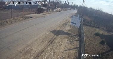 Stire din Eveniment : Bărbații care au murit în accidentul de ieri fugeau de polițiști. Mașina lor avea ITP expirată!