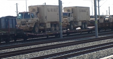 Stire din Eveniment : MILITAR AMERICAN, CURENTAT DUPĂ CE S-A URCAT PE UN TREN