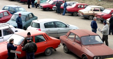 Stire din Economie : Cine și ce jocuri face în jurul programului Rabla?
