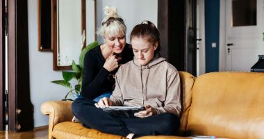 Stire din Sănătate : Genetica poate juca un rol important în schimbarea vocii