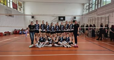 Stire din Sport : Parcurs bun pentru echipa de volei U17 de la CSM Constanța