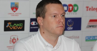 Stire din Sport : Volei / Antrenorul CVM Tomis, Radovan Gacic: "Obiectivul nostru este de a face pași mici, de a progresa de la meci la meci"