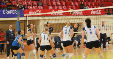 Stire din Sport : Sparg gheața "sirenele"?