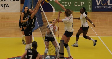 Stire din Sport : Patru meciuri într-o săptămână pentru CSV 2004 Tomis Constanța