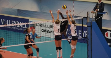 Stire din Sport : Volei / CSV 2004 Tomis a trecut din nou pe primul loc în Divizia A1