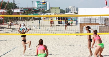 Au început Naționalele de volei pe plaja la Mamaia! Vezi aici GALERIA FOTO - 2