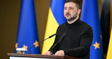 Stire din Actualitate : Volodimir Zelenski: „Ucraina ar trebui să adere la UE până în 2027“