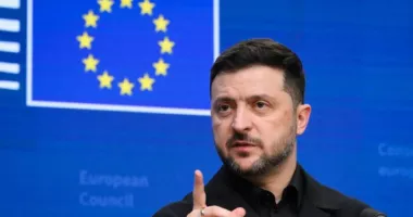 Stire din Actualitate : Volodimir Zelenski consideră nedreaptă propunerea de aderare asociată a Ucrainei la UE