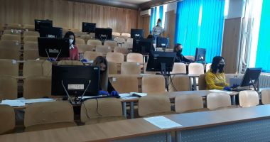 Studenţii, voluntari pe timp de pandemie. Vor avea curajul să ajute şi medicii din spitale? - 9