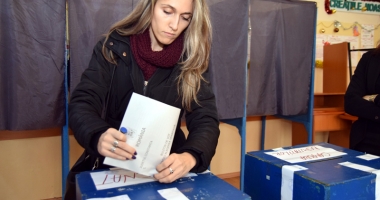 Constănțenii au profitat de vremea însorită și au ieșit la vot - 2