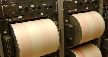 Stire din Social : Un cutremur de 4,2 grade s-a produs luni seară în Vrancea