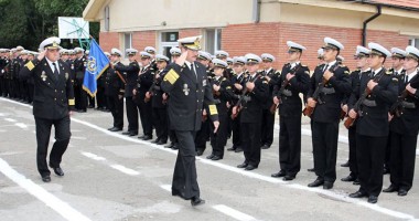 Marinarii militari își comemorează eroii la mânăstirea Cozia