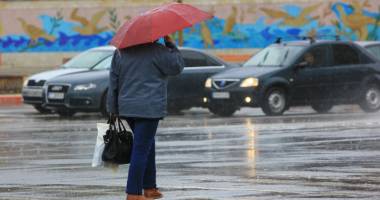 Stire din Social : Constanța, sub atenționare meteo. Vremea se răcește  și vin ploile