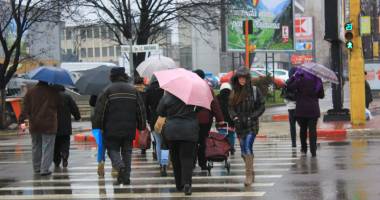 Vreme închisă și ploi intense, astăzi și mâine, la Constanța
