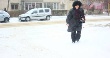 Stire din Social : Cod galben de viscol, la Constanța. Trei localități sunt încă lipsite de apă rece