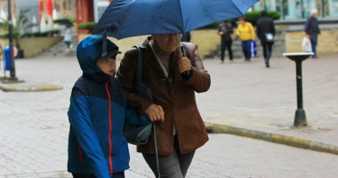 Ploi și frig, la Constanța