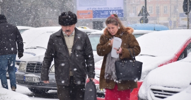 Stire din Social : Ger de crapă pietrele, astăzi,  la Constanța