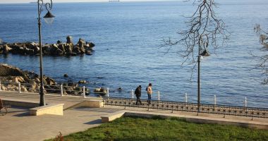Stire din Social : Soare şi maxime de 17 grade Celsius, săptămâna aceasta, la Constanţa