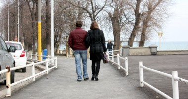 Stire din Social : Cer senin și maxime de 16 grade Celsius, astăzi, la Constanța