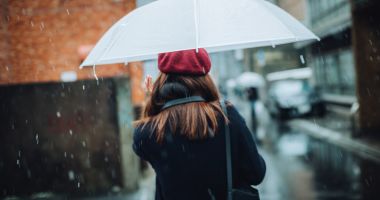 Stire din Social : METEO - Vremea va fi în general închisă, normală termic
