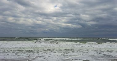 Stire din Social : Vremea se răcește în toată țara. Temperaturi în scădere și în Dobrogea