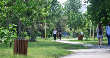 Stire din Social : Vreme deosebit de caldă, la Constanţa