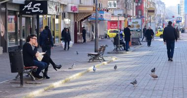 Stire din Social : METEO - Se răceşte vremea. Temperaturi maxime de până la 6 grade Celsius