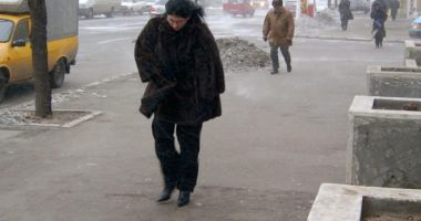 Stire din Social : Vremea extremelor. După multe zile calde, un val de aer polar lovește România