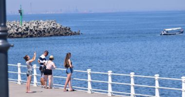 Stire din Social : Cum va fi vremea week-end-ul acesta,  la Constanța