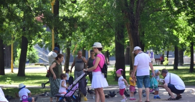 Vreme caldă și însorită, pe litoral
