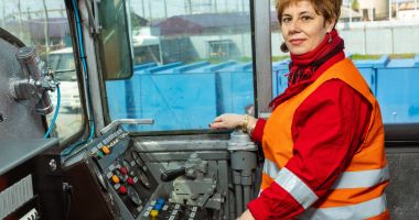 Stire din Economie : Vreți un loc de muncă în sistemul feroviar? Participați la târgul online!