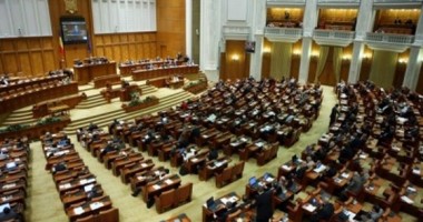 Stire din Politică-Administrație : Guvernul se reunește, mâine, în ședință extraordinară