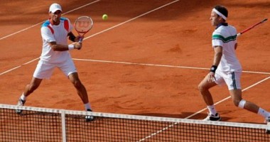 Stire din Sport : Tenis - Beijing / Horia Tecău și Lindstedt au acces în sferturi