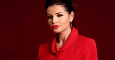 Stire din Monden : Monica Gabor s-a întors  la Mr. Pink și viața luxoasă din America
