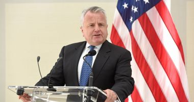 Stire din Actualitate : Washingtonul dorește Bosnia în NATO,  în pofida diviziunilor interne