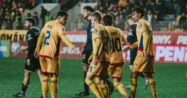 Stire din Sport : Mircea Lucescu a anunțat lotul pentru barajul cu Turcia
