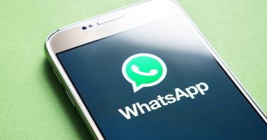 Stire din Actualitate : Utilizatorii WhatsApp, în pericol. O aplicaţie-fantomă fură conturile oamenilor