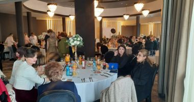 GALERIE FOTO ȘI VIDEO: Primarul Mariana Gâju, gazdă la petrecerea femeilor din comuna Cumpăna - 2