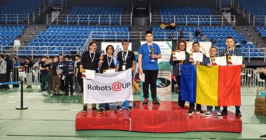 GALERIE FOTO. Impresionant palmares, în Grecia, al elevilor constănțeni pasionați de robotică - 5