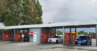 Cât praf, câtă mizerie! Spălătoria auto, o afacere care a devenit înfloritoare la Constanţa - 2