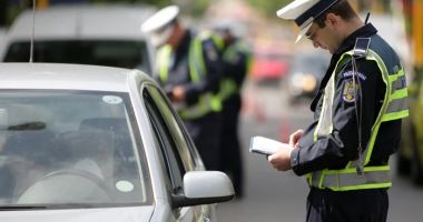 Stire din Eveniment : Prinși la volan după ce au consumat alcool