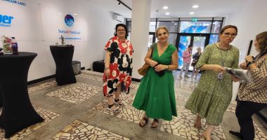 Stire din Actualitate : Cuget Liber şi-a deschis larg porţile / Cristina Schipor: “Bine v-am găsit în casă nouă. Totul este foarte frumos, impresionant"
